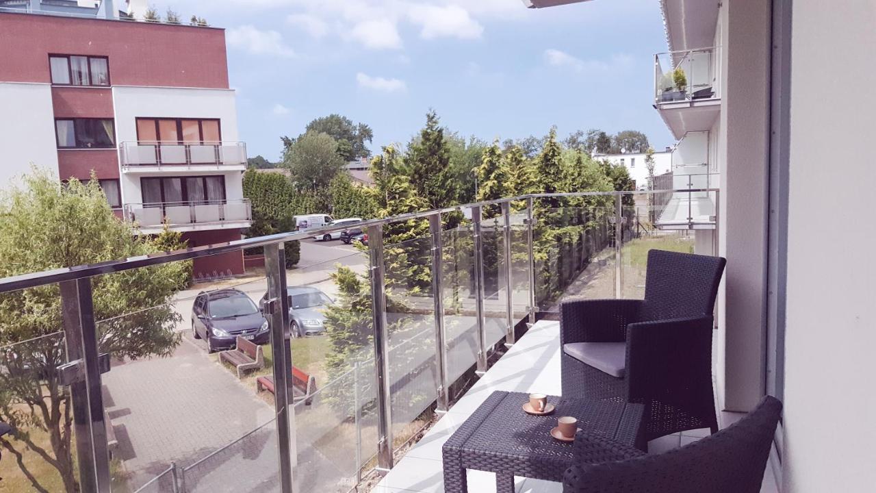 Komfortowy Apartament Lazur Z Garazem 코워브제크 외부 사진